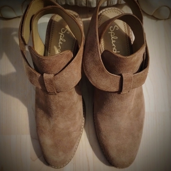 Splendid Suede Ankle Wrap Almond Toe Hook Loop Booties - Picture 4 of 8